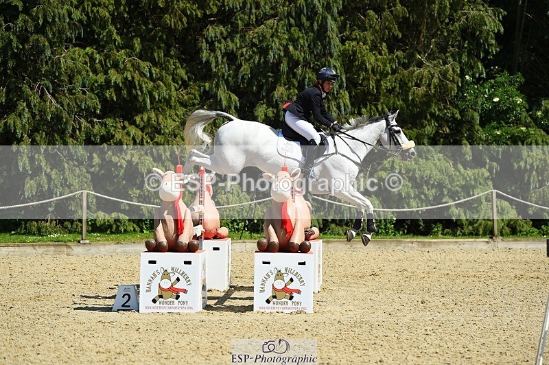 230527-151642-11497 - 472-VENDREDI_BIATS-Kitty_King-SJ
