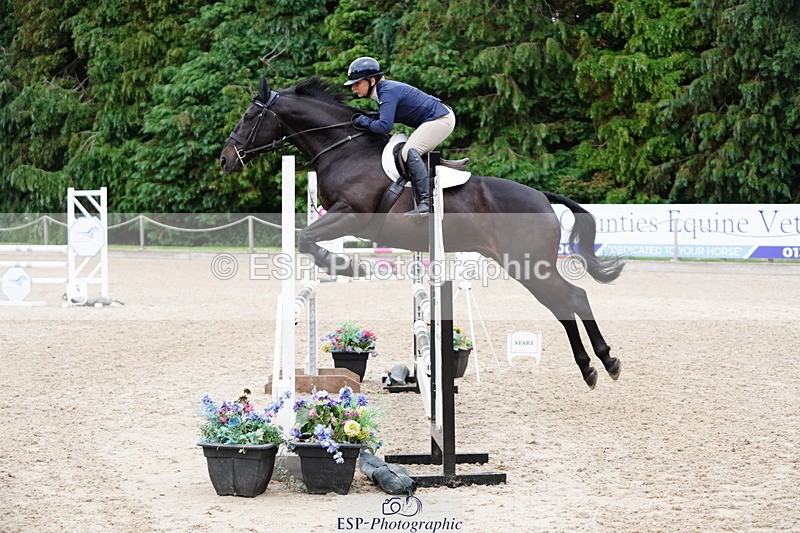 250613A-131214-01581 - Cls 12 95cm Amateur Quali