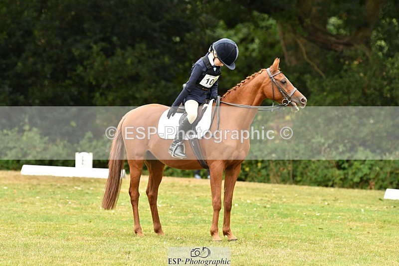 250820A-111012-04903 - 11am to 12