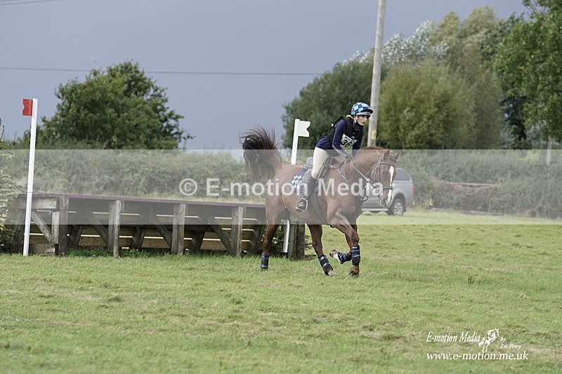  WWHT 031021 3377 - Intermediate (0.90m)  03/10/21