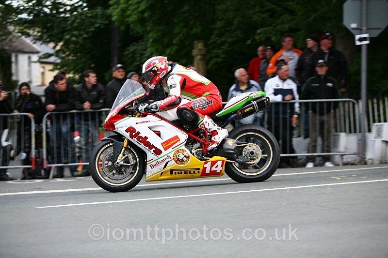  - Superstock Race