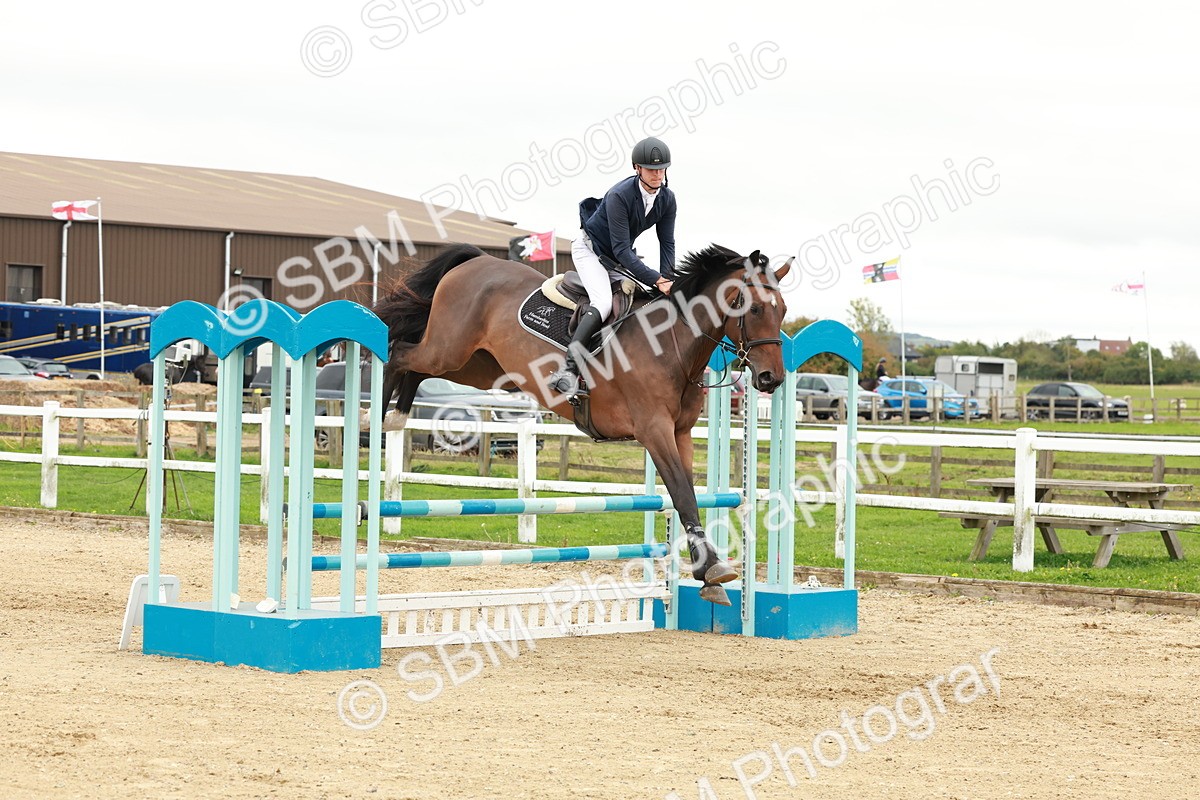 1I0A7021 - Class 2 - Senior British Novice