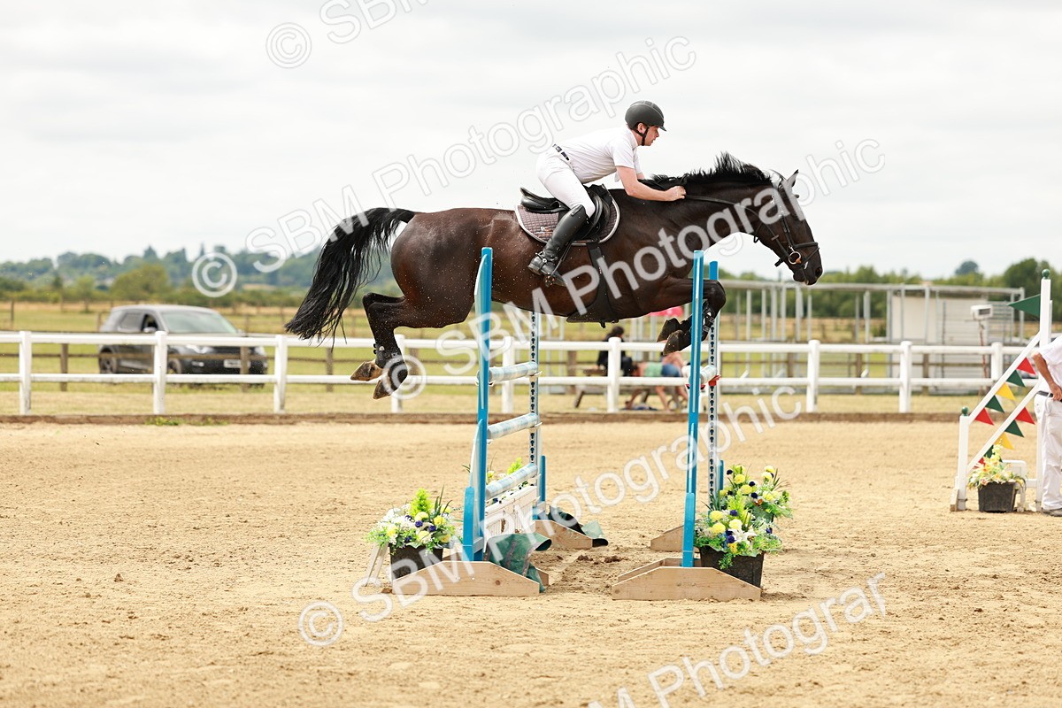 SBM_017787 - Class 21 - Senior Newcomers Championship 2d Rd