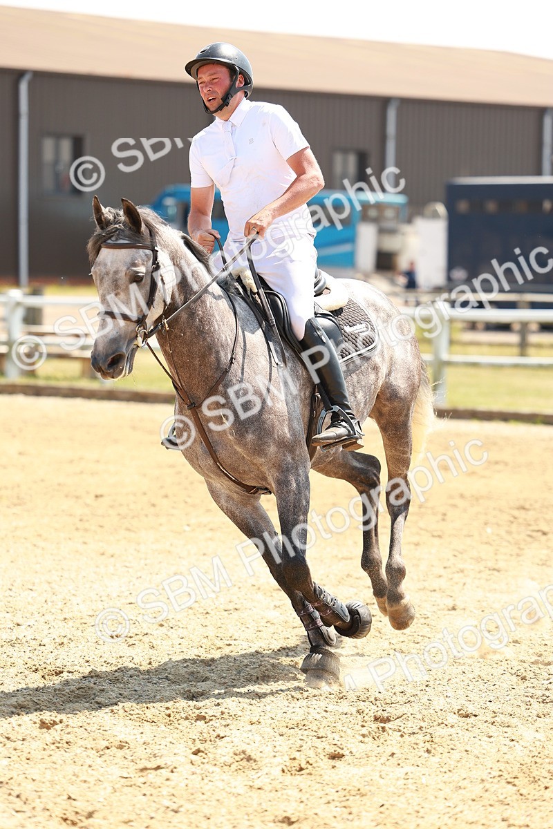 SBM_002073 - Class 5 - Senior Foxhunter - 1.20m