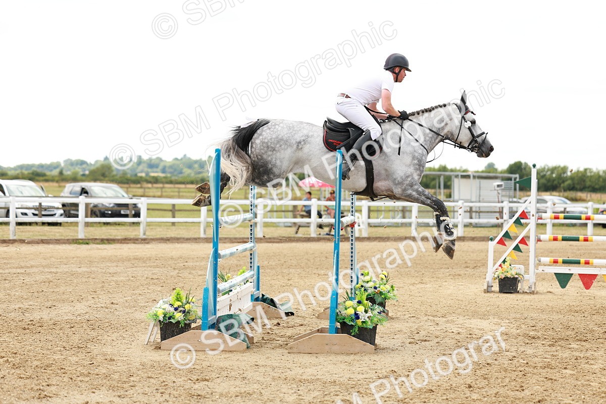SBM_019019 - Class 21 - Senior Newcomers Championship 2d Rd