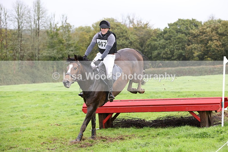 1X9A1913 - Class 4: 80cm Red Table