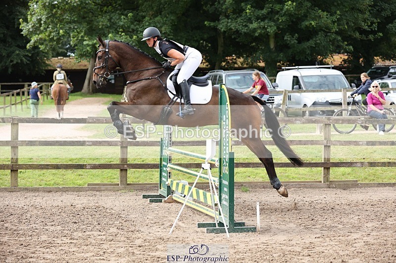 240803-100216-00330 - 008-Jodie_Coombes-TATTYGARE_LAST_DELIGHT