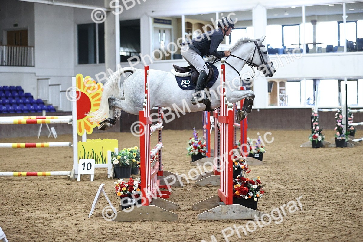 SBM_001586 - Class 8 - Junior 1.15m 1.20m Open