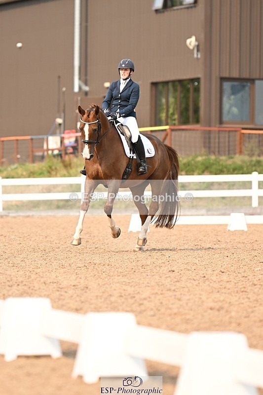 250816-160000-06324 - 026-Pippa.MorganDavinci.Vl