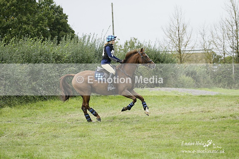  WWHT 031021 3580 - Intermediate Pairs (0.90m) 03/10/21