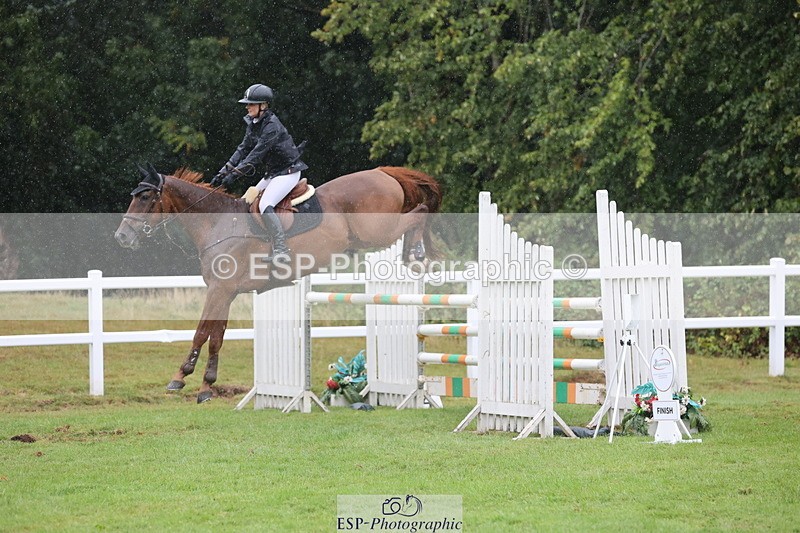 250830A-141807-06941 - Cls 16 Snr Newcomers and 1.10m Open