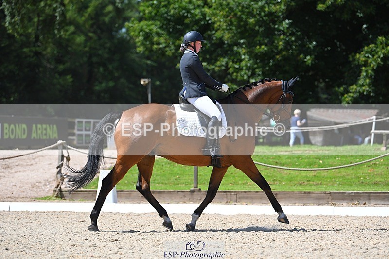 230811-124218-01369 - Cls 4 Adv Medium Silver