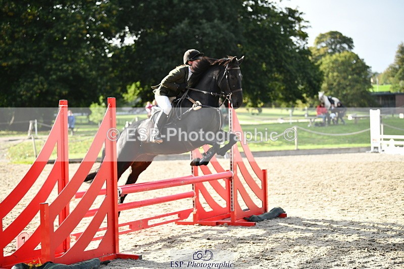 251004A-164033-02168 - Classes 10 & 11 80cm