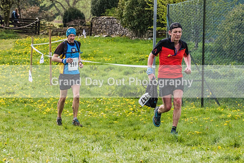 3 Peaks-3415 - The 3 Peaks Race - The Finish - Saturday 29th April 2023