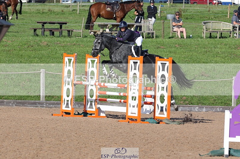 230915A-161900-03112 - Cls 6 Snr 1.05m Derby