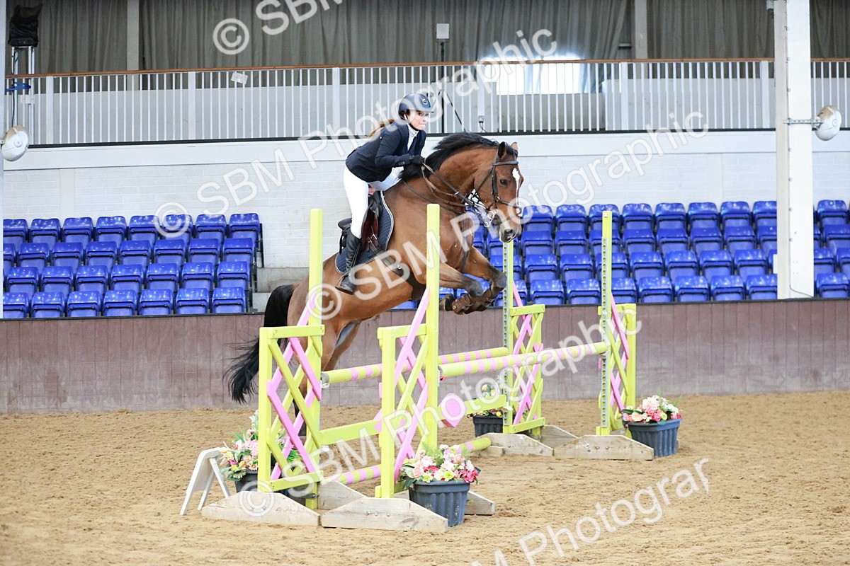 SBM_003044 - Class 9 - Senior British Novice - 90cm