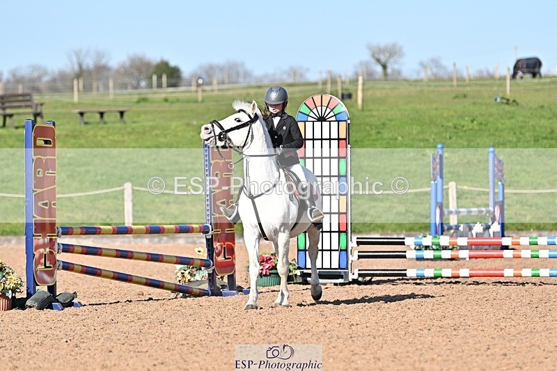 250401-162659-00086 - 60cm classes