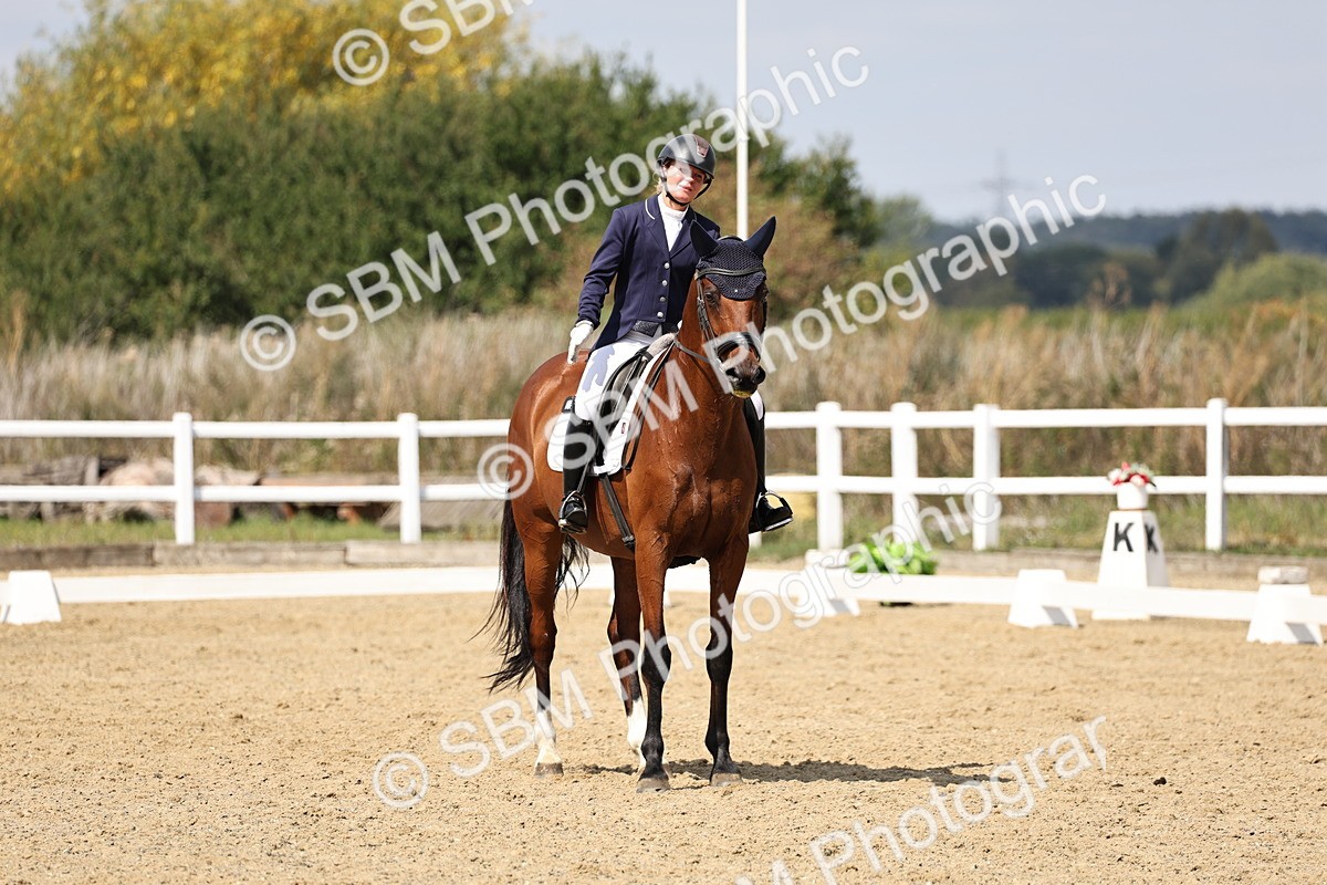 SBM_018680 - Class 16 - Novice 5 - 12.08-13.11