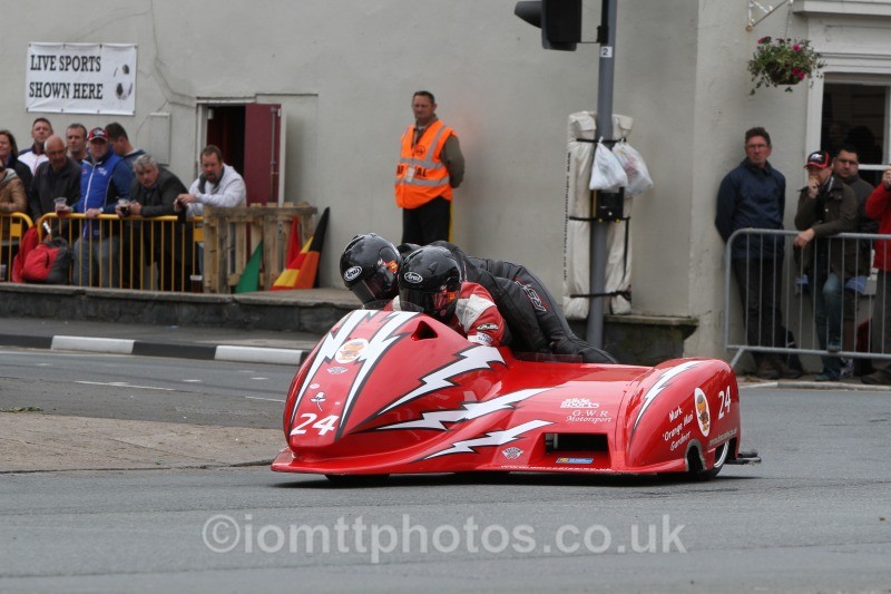 Dean Banks & Ken Edwards - Sure Sidecar Race 2