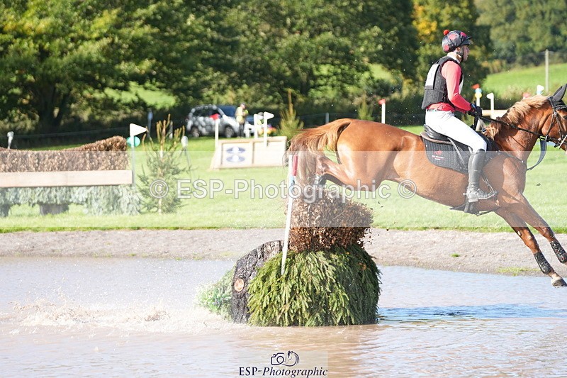 251024A-121724-08709 - B-125-Ben.Edwards