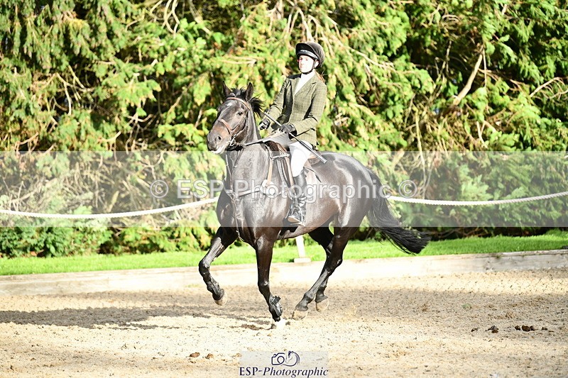 251004A-163955-02159 - Classes 10 & 11 80cm