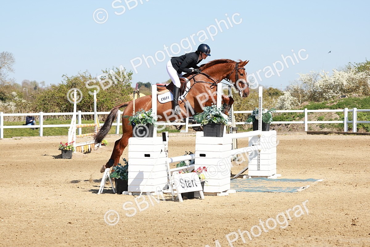 SBM_004528 - Class 17 - Senior Newcomers - 1.10m