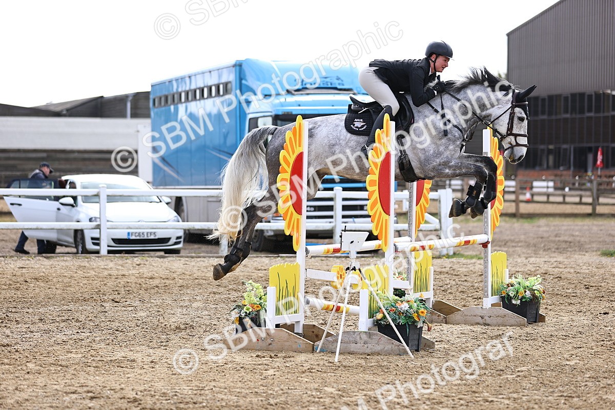 SBM_5241 - Class 9 - Senior British Novice - 90cm