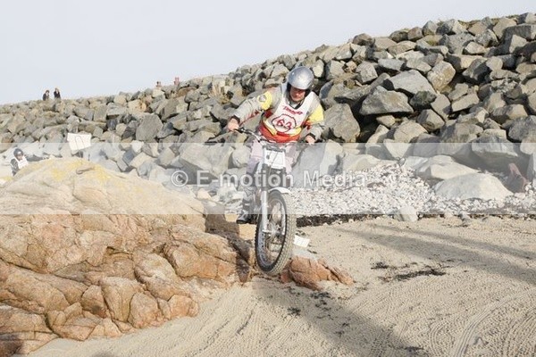 TR 010309-449 - 2 Day 01/03/09 (Sun)