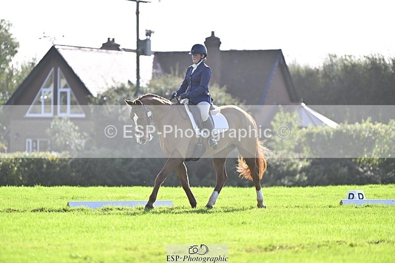 241025-114834-06927 - 370-Emma.Tamblyn-COOL.JET.II