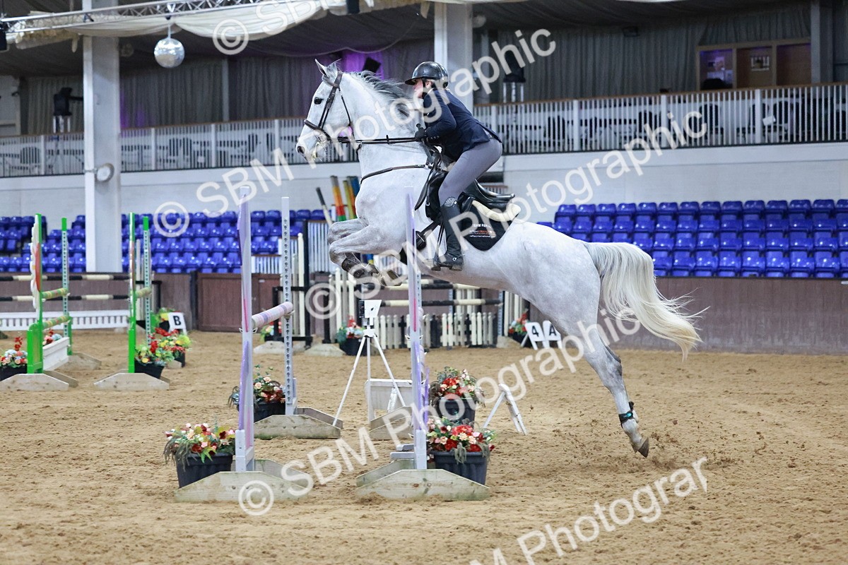 SBM_008011 - Class 25 - Senior Newcomers 1.10m