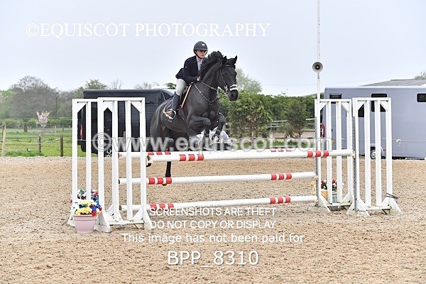 BPP_8310 - CLASS 19 SAT CLASS 19 SAT Senior Newcomers/ 1.10m Open