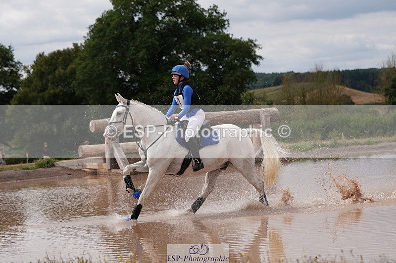 250802A-115842-02367 - A-021-Issy.Baldock-FREDDIE