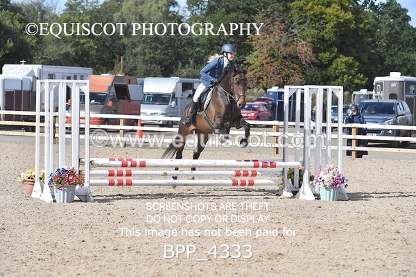 BPP_4333 - CLASS 6 HORSE 60CM FINAL