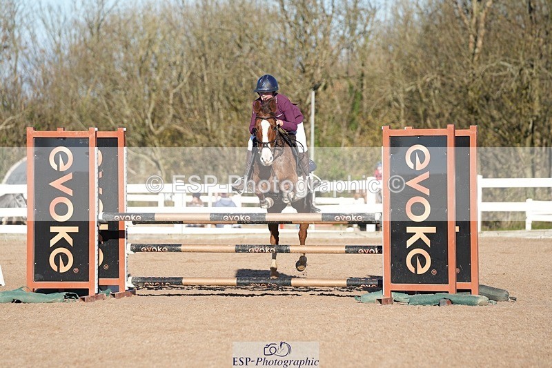 251130-112406-01055 - Cls 5 Pony Discovery & 90cm Open