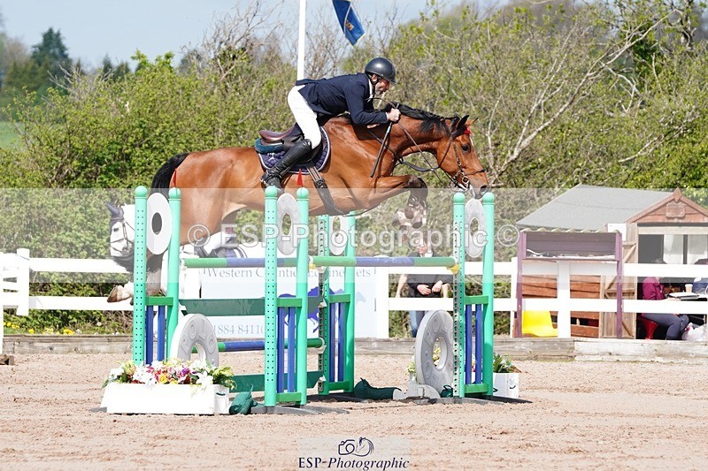 250427-111356-16153 - Cls 4 - 2 Star Small Tour