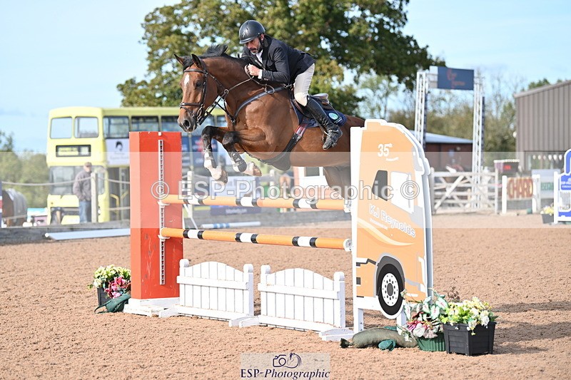 231015A-142252-08561 - Cls 31 Blue Chip Grade B & C Champ Quali