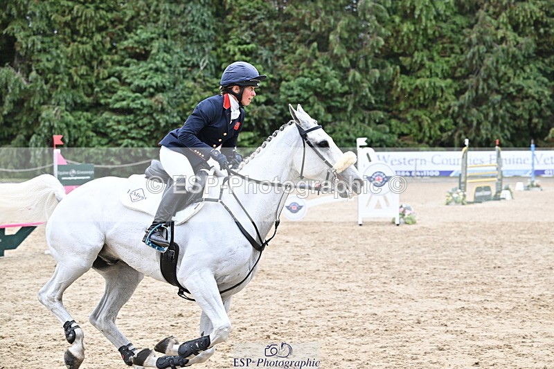 250524A-133502-11712 - D-470-Kitty.King-VENDREDI.BIATS