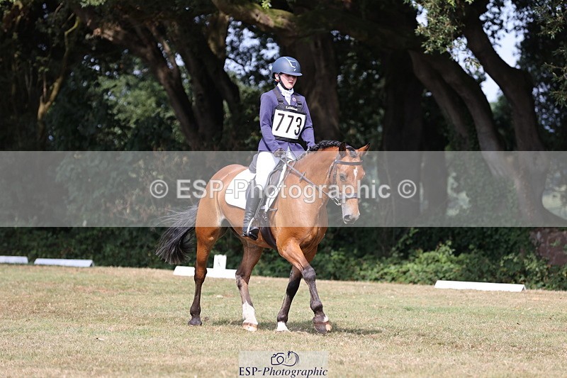 250823A-152133-33087 - PC80 Ride Off