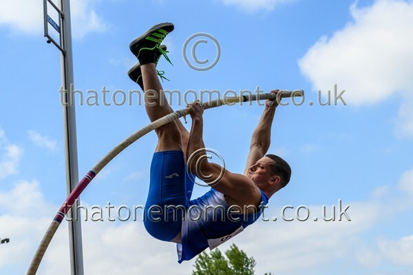 Lbro25-913886 - Set Three