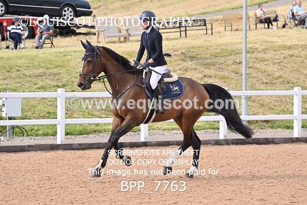BPP_7763 - CLASS 16 FRI GFS Saddles Senior Newcomers/1.10m Open