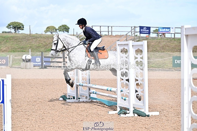 250826-161238-00252 - 70cm