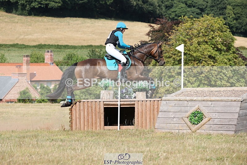 250802A-161638-07502 - F-283-Helen.Daly-MIELIKKI