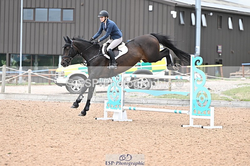 240828A-171737-01495 - Cls 6 National 1.30m and 1.40m