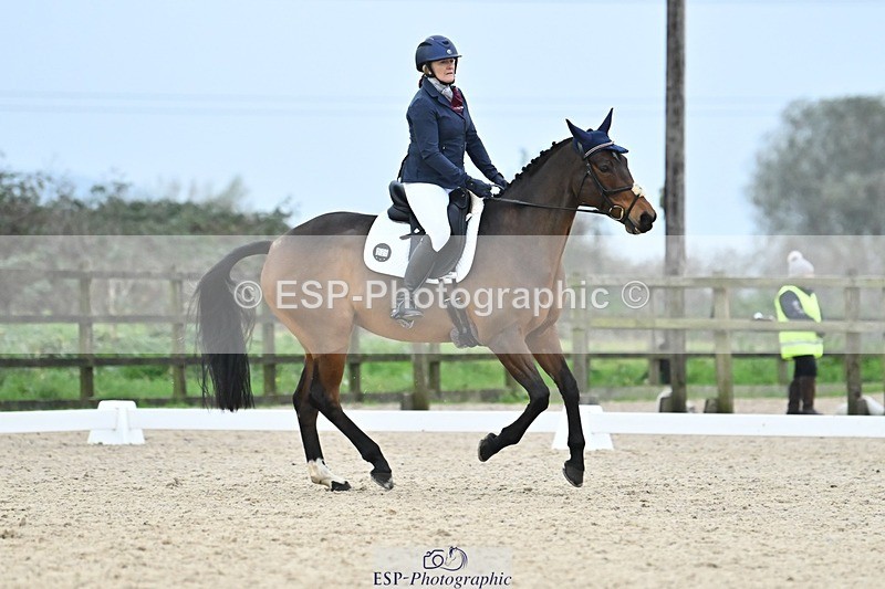 241103-155342-03256 - Novice 1 - 14.44 to 16.08