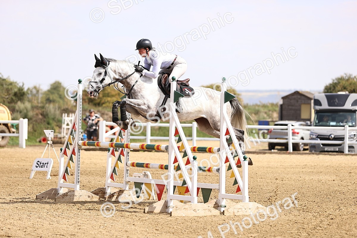 SBM_006614 - Class 12 - Amateur Championship Qualifier 1.05m