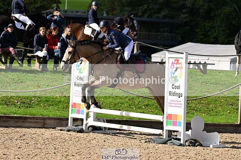 251004A-141718-01485 - Classes 6 & 7 60cm