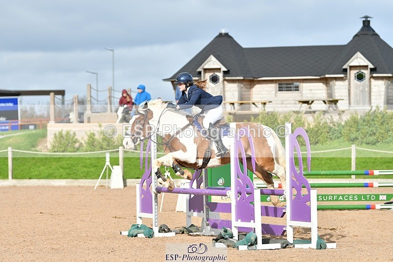 251026-115109-02646 - Cls 23+24 80cm Club and Schools