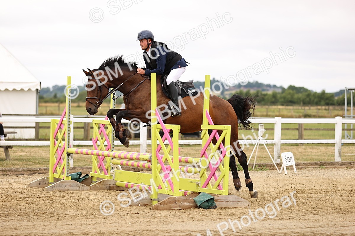 SBM_024426 - Class 8 - Clear Round