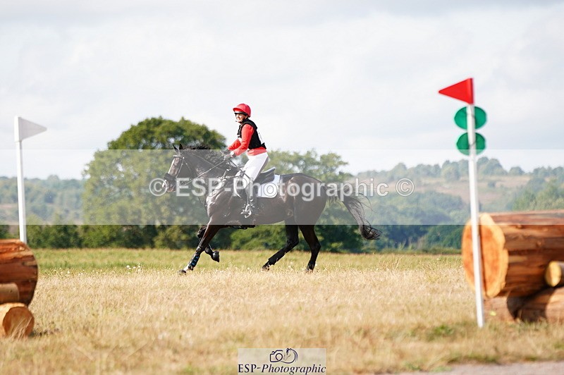 250803A-162554-17162 - Q-756-Sarah.Whitehead-SHAKE.HIM.UP