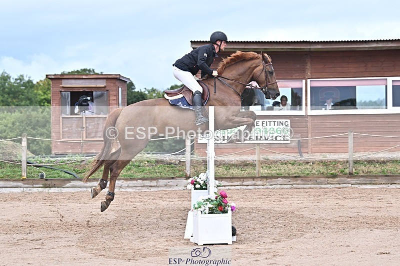 250731-102003-00345 - Cls 02 Snr Fox 1st Rnd